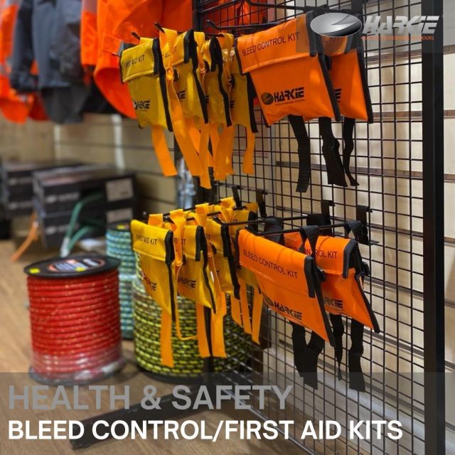 Harkie Bleed Control Kits are designed specifically for the arboricultural industry to tackle major bleeds that are not managed by a traditional personal first aid kit alone. These kits are an essential for every chainsaw user or other worker potentially at risk of severe bleed injuries.  The kit, available in two variants, is contained in a tough, water-resistant pouch with adjustable straps that will attach to a harness or belt.  HARKIE BLEED CONTROL KIT WITH SWAT TOURNIQUET & CELOX GRANULES  Contents:  Celox haemostatic granules sachet
SWAT-T tourniquet
Large wound dressing
Vinyl disposable gloves
Assorted fabric plasters
Resuscitation aid  HARKIE BLEED CONTROL KIT WITH SWAT TOURNIQUET & CELOX GAUZE  Contents:  Celox Z-fold gauze
SWAT-T tourniquet
Large wound dressing
Vinyl disposable gloves
Assorted fabric plasters
Resuscitation aid  #harkie #harkieglobal #arborist #arboristsofinstagram #arboriculture #forestry #treesurgeon #treesurgery #treeclimber #treecutting #climbing #treecare #outdoorlifestyle #arbgear #arblife #firstaid