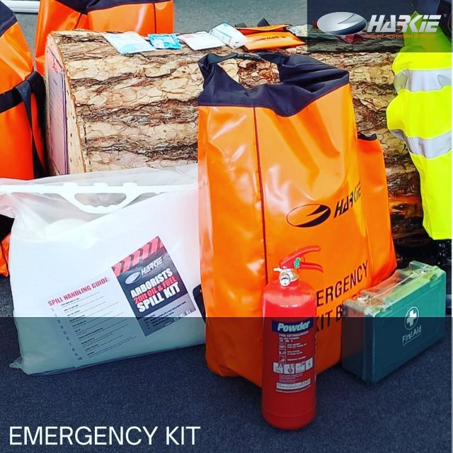 Have you got an Emergency kit?  They not only give you peace of mind in case of an incident🚨but also include essential emergency items 🧯⛑️  #harkie #harkieglobal #arblife #arboriculture #arbgear #climbing #treesurgeon #arboristsofinstagram #arborist #forestry #treeclimber #treesurgery #climbingarborist #arboristgear #treecare #waterproof #waterproofclothing #ppe
