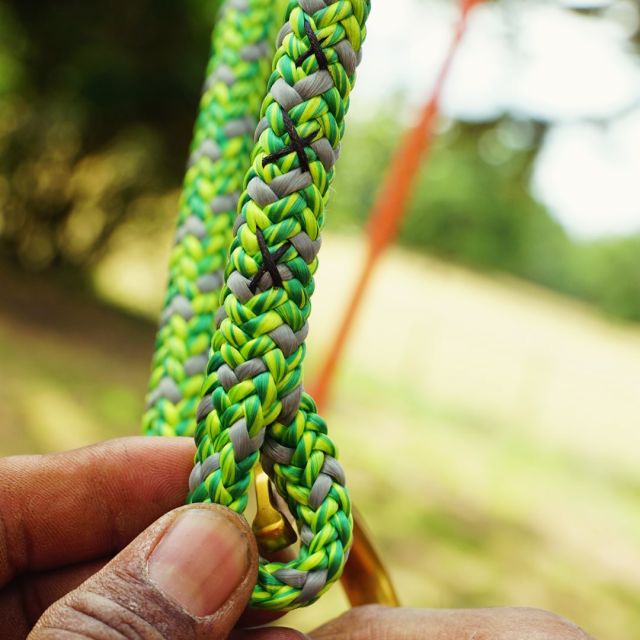 If you’re looking for a soft but durable rope that is suitable for both SRT & DRT & gives the feel of 13mm but with less weight, why not try the Warrior 12.0mm?  Also available in orange & in a variety of lengths  🔗 Find out more by hitting the link in our bio  #harkie #harkieglobal #rope #arblife #arboriculture #arbgear #climbing #treesurgeon #arboristsofinstagram #arborist #forestry #treesurgery #climbingarborist #arboristgear