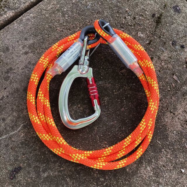 Our range of durable fliplines are available in a variety of lengths. We offer both eye to eye and swivel karabiner versions. 🧡  🔗 Browse our full line up by hitting the link in our bio  #harkie #harkieglobal #arblife #arboriculture #arbgear #climbing #treesurgeon #arboristsofinstagram #arborist #forestry #treeclimber #treesurgery #treecare #treeremoval #treepeople #outdoorlifestyle