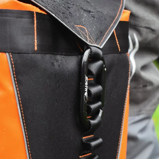 Looking for a brand new rope bag?

Give the SENTRY a go…featuring two separate rope storage compartments, plenty of space to hang karabiners, padded back , adjustable shoulder straps for comfort, & much more! 🧡🖤

🔗 Click on the link in our bio for more info 

#harkie #harkieglobal #rope #arblife #arboriculture #arbgear #climbing #treesurgeon #arboristsofinstagram #arborist #forestry #treesurgery #climbingarborist #arboristgear #waterproof #waterproofclothing #ppe