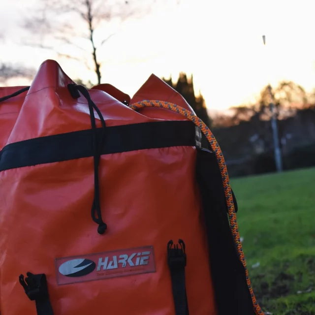 Looking for a new rope bag for winter? 

Try the Champion 🧡🩶

- Made from tough, waterproof PVC
- Extra strong load bearing seams 
- Scuff & tear resistant

🔗 Read all about the features of the Champion by clicking the link in our bio 

#harkie #harkieglobal #rope #arblife #arboriculture #arbgear #climbing #treesurgeon #arboristsofinstagram #arborist #forestry #treesurgery #climbingarborist #arboristgear #waterproof #waterproofclothing #ppe